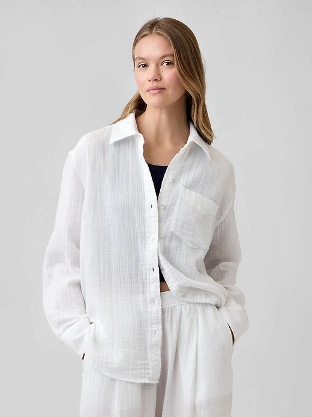 Gap The Perfect Airy Gauze Button Up White Shirt